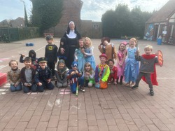  Carnaval   P1   Mme Emilie   LB 