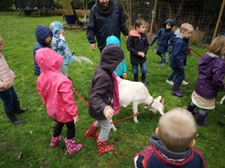  18 octobre 2019, visite de l'élevage de nandous et quelques autres animaux chez Brayden à Mille. 